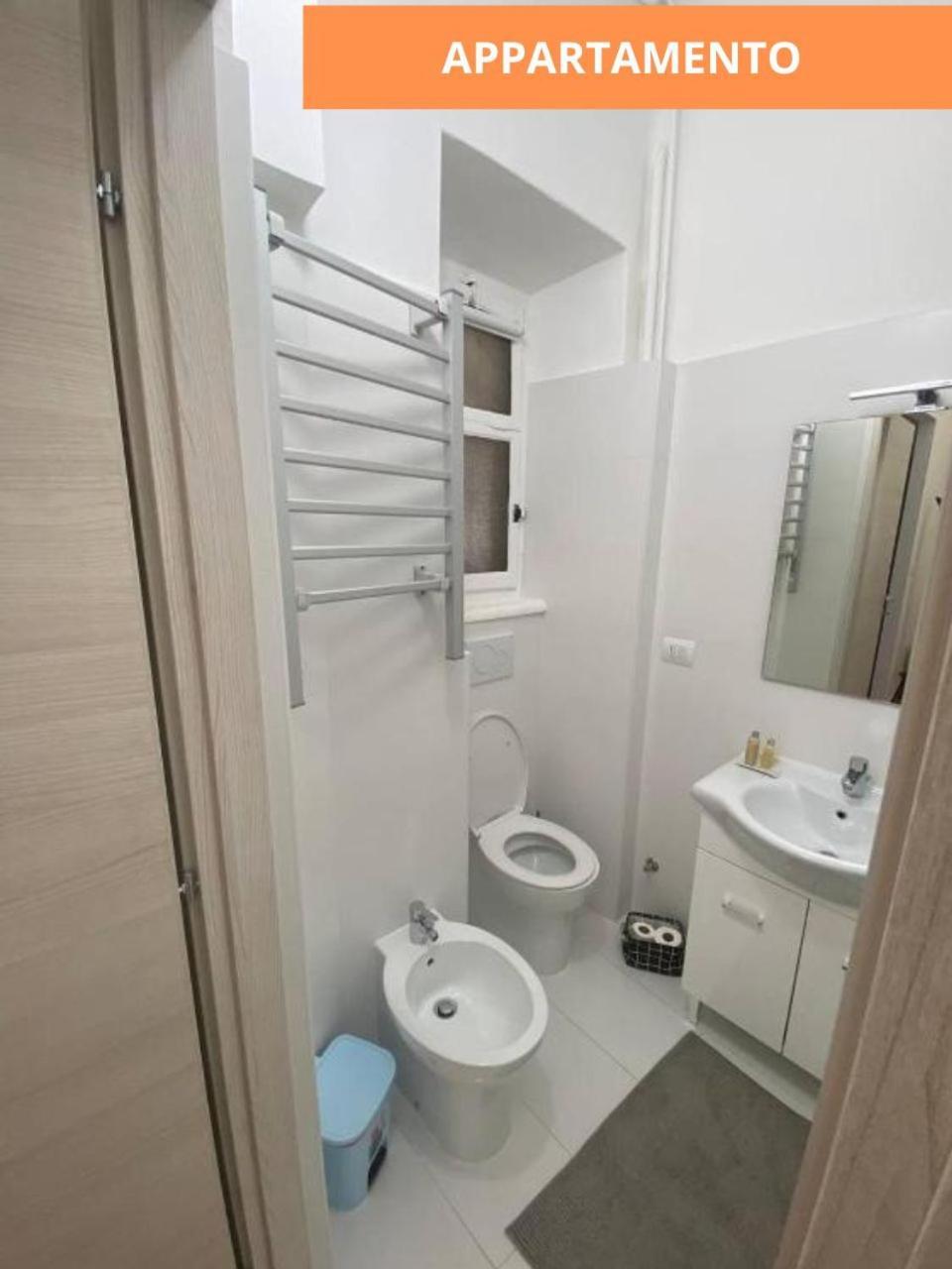 Mansardato - La Tua Casa Nel Cuore Di Torino Apartman Szoba fotó